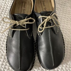 Josef Seiber shoes Size 8